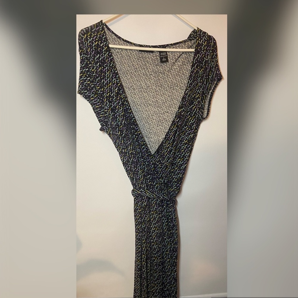 The New York Company Stretch Dress Size Large